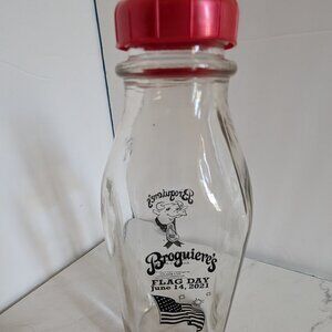 Broguieres Dairy 32oz Glass Milek Bottle with Cap